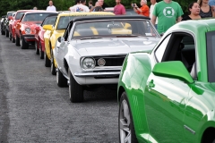Camaros lining up for Rolling Cruise